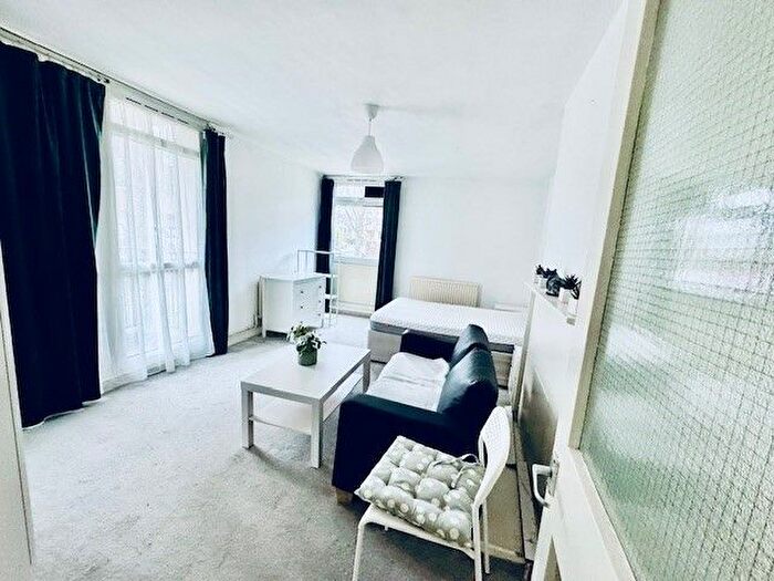 Studio To Rent In Briggs House, Chambord Street, Shoreditch, E2