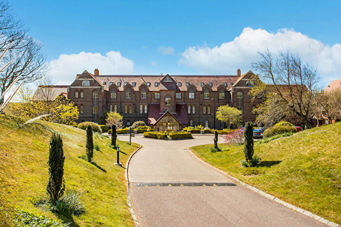 3 Bedroom Apartment For Sale In Rottingdean Place, Rottingdean, Brighton, East Sussex, BN2