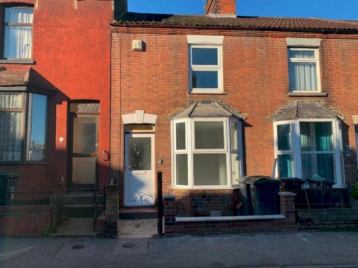 2 Bedroom Terraced House To Rent In Malling Road, Snodland ME6