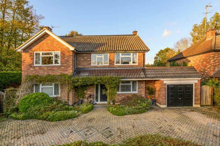 5 Bedroom Detached House To Rent In Wildacres, West Byfleet, KT14