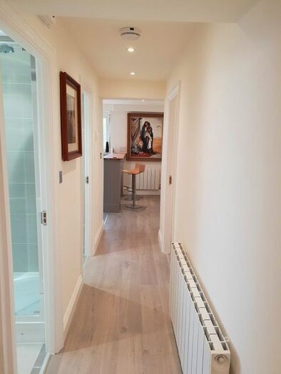3 Bedroom Flat To Rent In Stanway Court, Geffrye Estate, London, N1