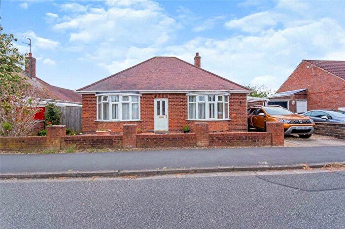 3 Bedroom Bungalow To Rent In Philip Grove, Skegness, PE25