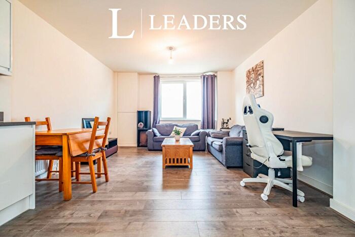 1 Bedroom Flat To Rent In High Street, BN11