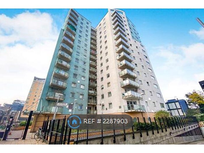 2 Bedroom Flat To Rent In Centreway Apartments, Ilford, IG1
