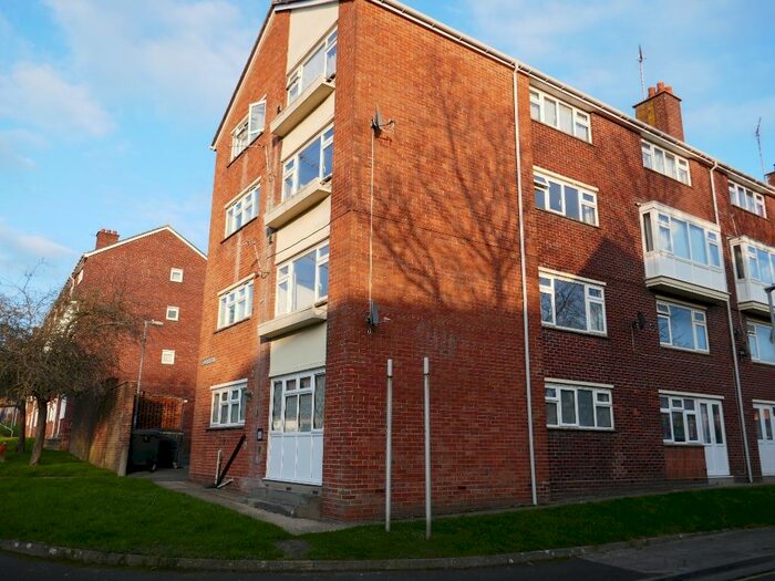 1 Bedroom Flat To Rent In Wellington Flats, Yeovil BA20
