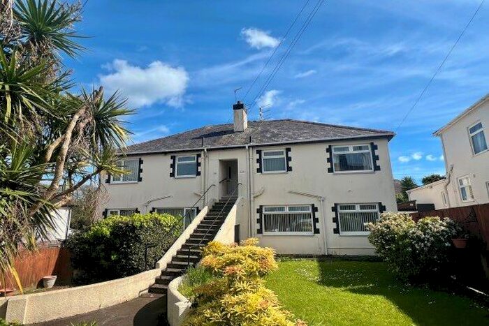 2 Bedroom Flat To Rent In Kingshurst Drive, Paignton, TQ3