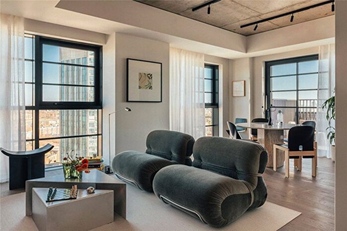 2 Bedroom Flat For Sale In Canada Water, The Founding, London, SE16