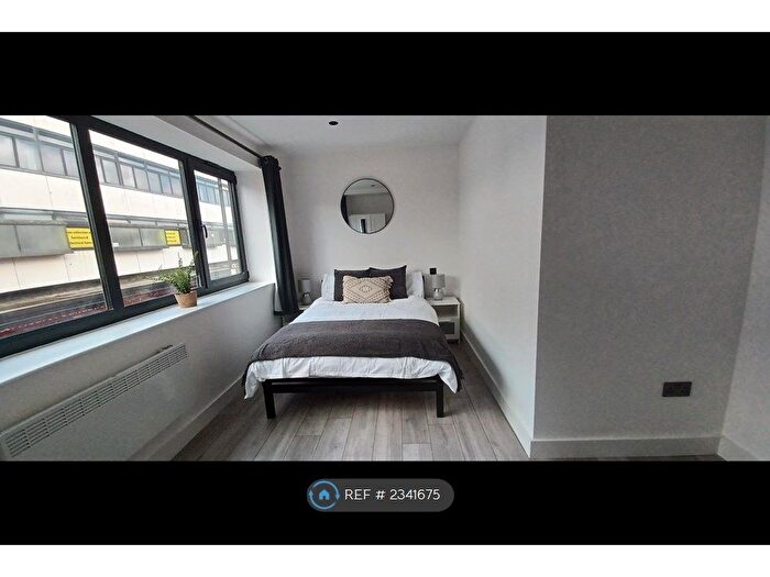 1 Bedroom Flat To Rent In Princes Street, Stafford, ST16