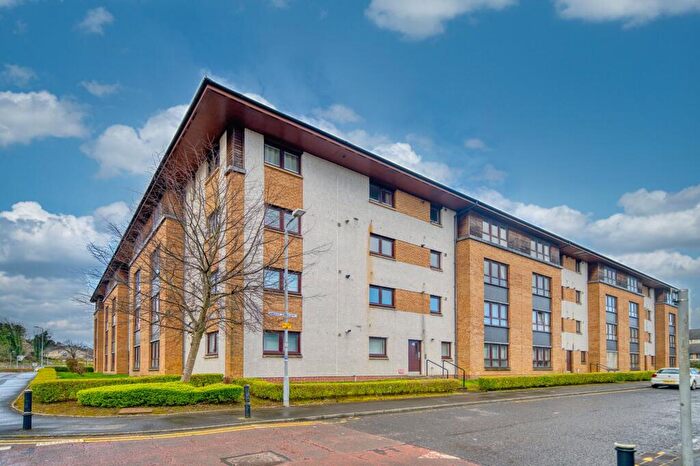 2 Bedroom Flat For Sale In Saucel Crescent, Flat /, PA1