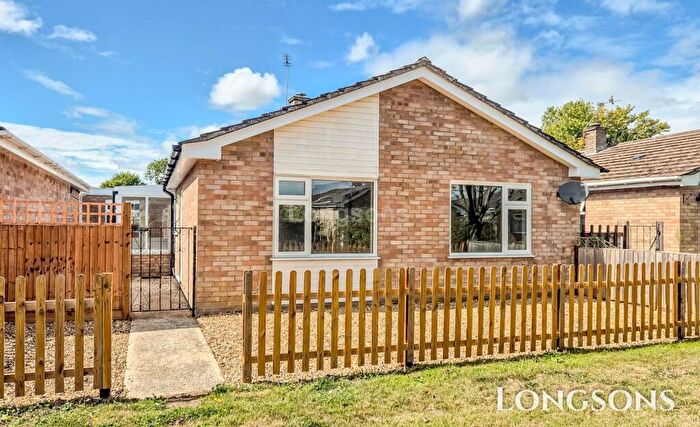 2 Bedroom Detached Bungalow For Sale In Chesnut Road, Watton, IP25