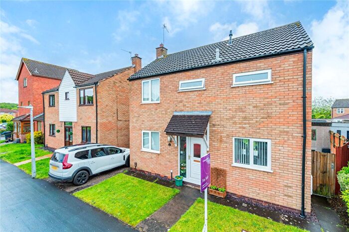 3 Bedroom Detached House For Sale In Shutfield Road, Aqueduct, Telford, Shropshire, TF4