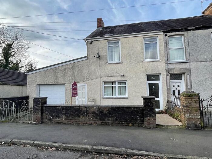 3 Bedroom End Of Terrace House For Sale In Coed Bach, Pontarddulais, Swansea, SA4