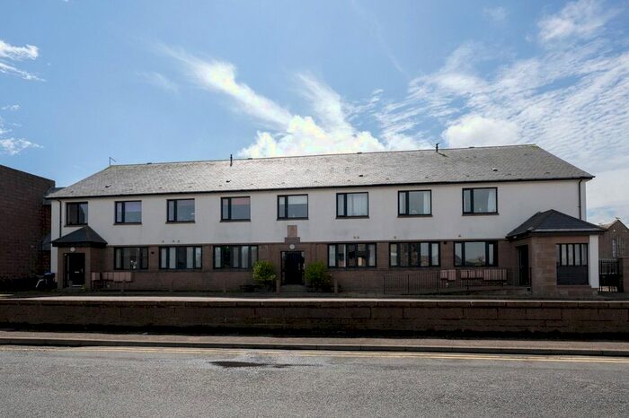 2 Bedroom Flat To Rent In Government House, Constitution Street, Peterhead, AB42