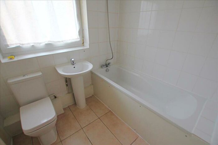 1 Bedroom Flat To Rent In Fiske Court, Lansdowne Road, Tottenham, London, N17
