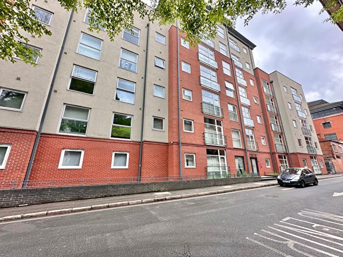 2 Bedroom Flat To Rent In Chatham Street, Leicester, LE1
