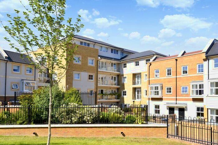 2 Bedroom Apartment To Rent In Prime Place, Godalming, GU7