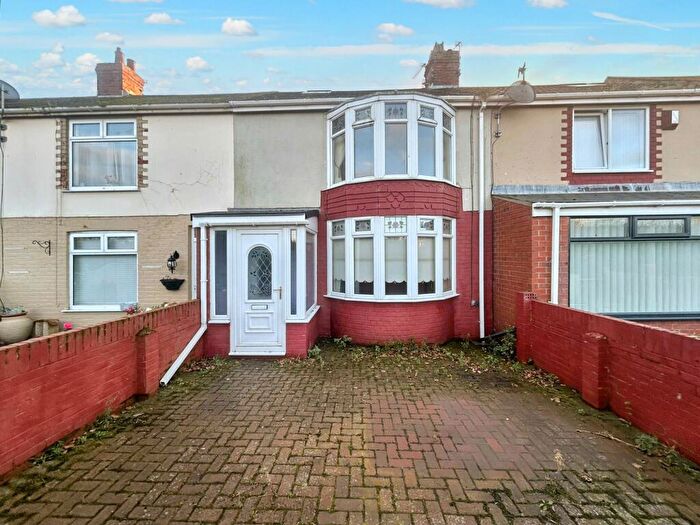 3 Bedroom Terraced House For Sale In Holmwood Avenue, Newbiggin-by-the-Sea, Northumberland, NE64