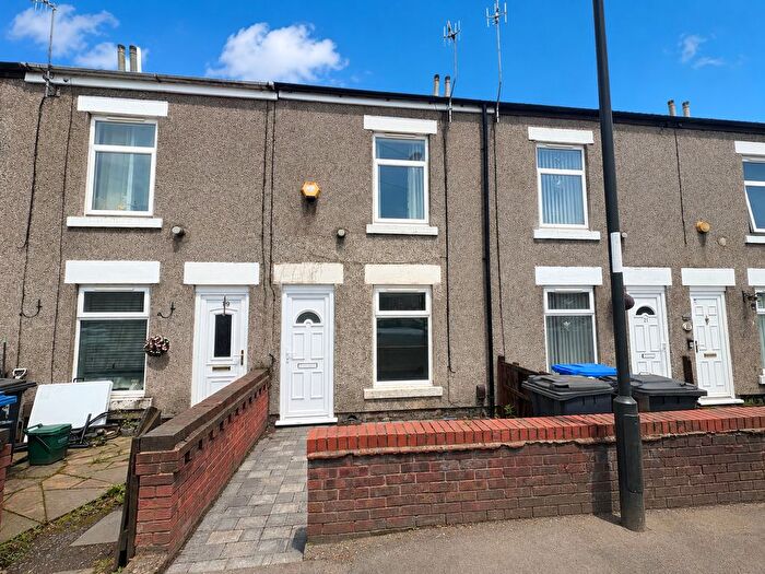 3 Bedroom Terraced House For Sale In Hallams Field Road, Ilkeston, Derbyshire, DE7