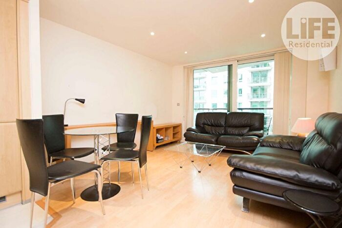 2 Bedroom Flat For Sale In Flagstaff House, St. George Wharf, London, SW8