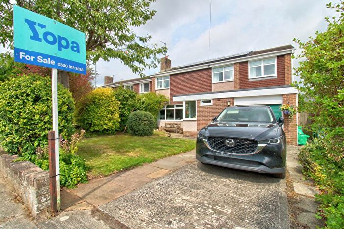 5 Bedroom Detached House For Sale In Sylvan Close, Morpeth, NE61