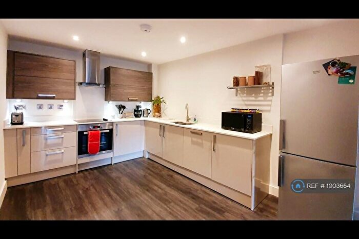 2 Bedroom Flat To Rent In Agin Court, Leicester, LE1