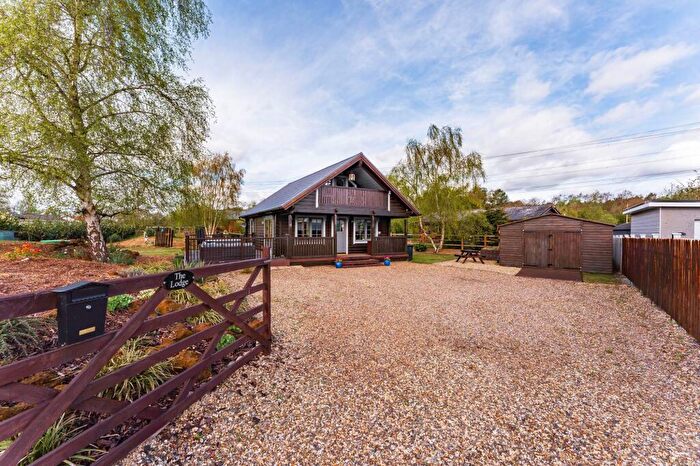 3 Bedroom Detached House For Sale In Common Road, Pentney, PE32