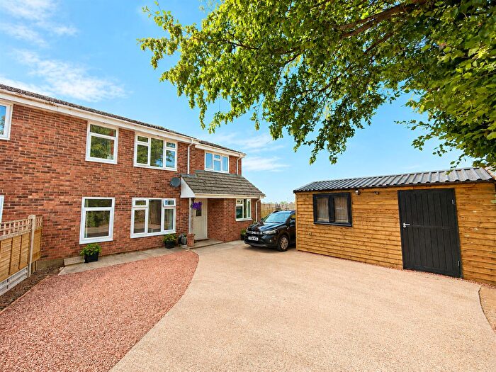 4 Bedroom Semi-Detached House For Sale In Hopton Close, Bartestree, Hereford, HR1