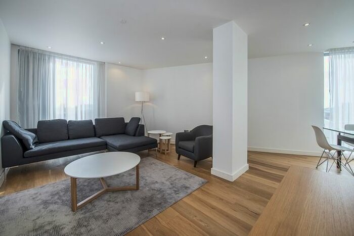 3 Bedroom Flat To Rent In Camley Street, London, N1C