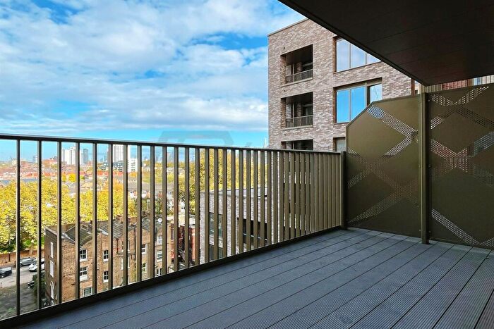 2 Bedroom Apartment To Rent In Oval Village, SE11