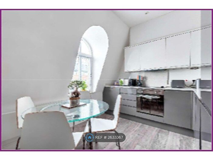 1 Bedroom Flat To Rent In Castle Street, Reading, RG1