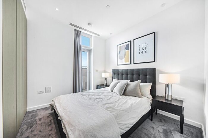 2 Bedroom Flat To Rent In City Road, London, EC1V
