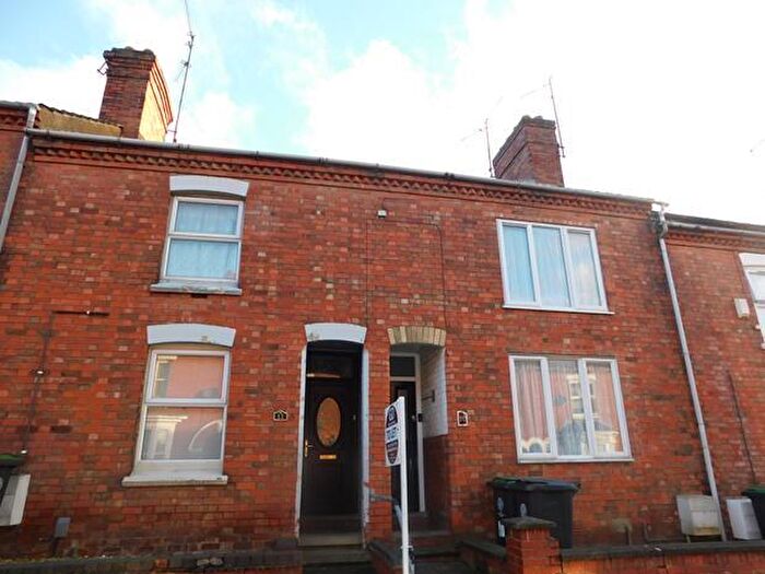 2 Bedroom Terraced House To Rent In Victoria Road, Rushden, NN10