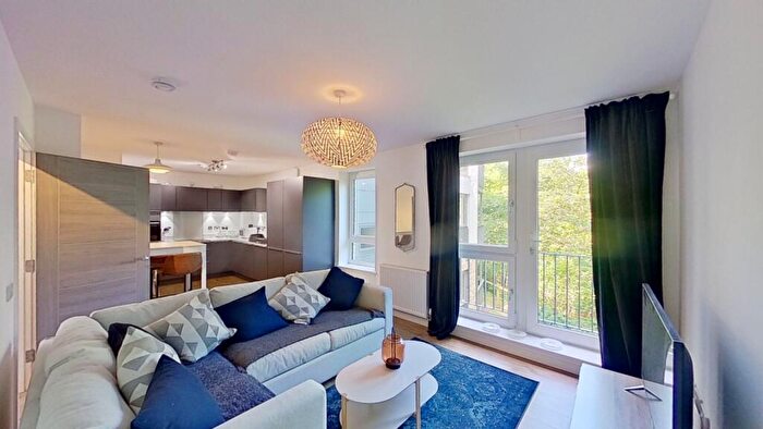 1 Bedroom Flat To Rent In Wintermill Square, Edinburgh, EH6