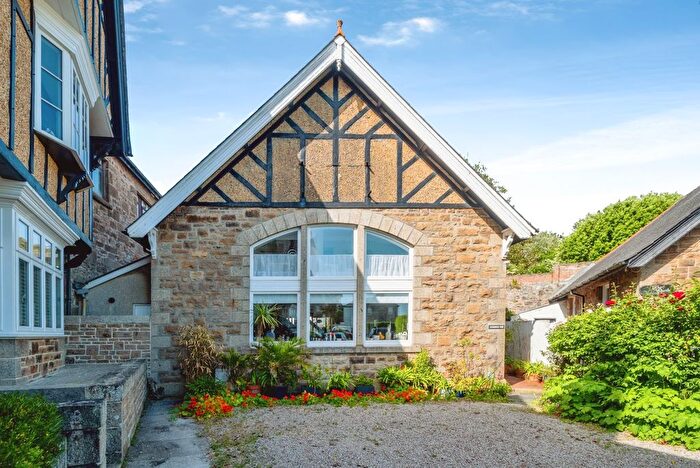 3 Bedroom Semi Detached House For Sale In Chyandour Square, Penzance, Cornwall, TR18