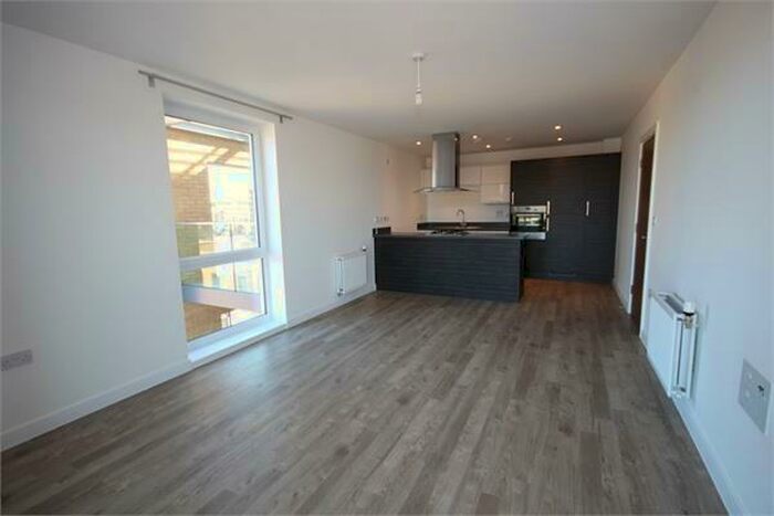 2 Bedroom Apartment To Rent In Dunn Side, Chelmsford, CM1