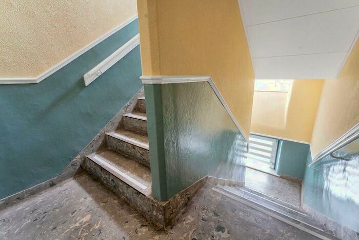 2 Bedroom Serviced Apartments To Rent In Infirmary Street, Edinburgh, EH1