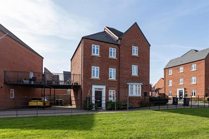 3 Bedroom Semi Detached House For Sale In Gleneagles Way, Durham, DH1