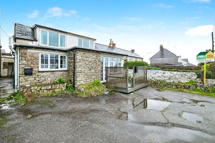 3 Bedroom Flat For Sale In Fore Street, Ashton, Helston, Cornwall, TR13