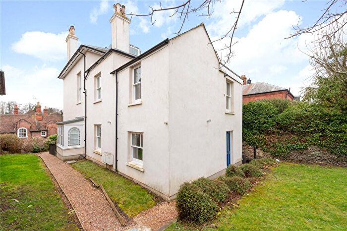 1 Bedroom Apartment For Sale In Old Dover Road, Canterbury, CT1