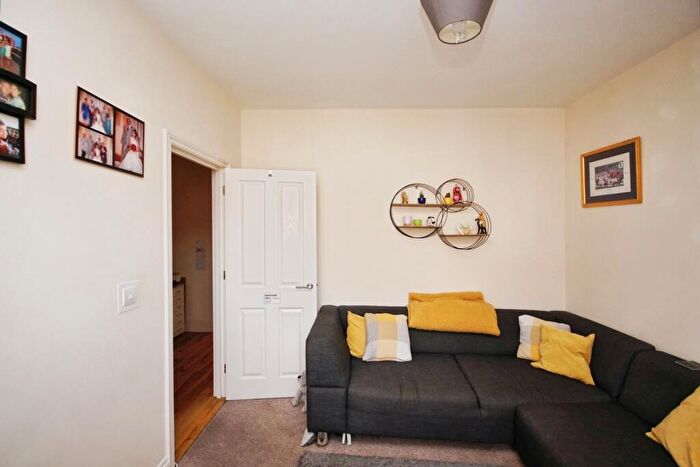 1 Bedroom Flat For Sale In Hudds Hill Road, Bristol, Avon, BS5
