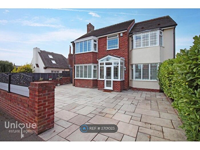 4 Bedroom Detached House To Rent In Dorset Road, Lytham St. Annes, FY8