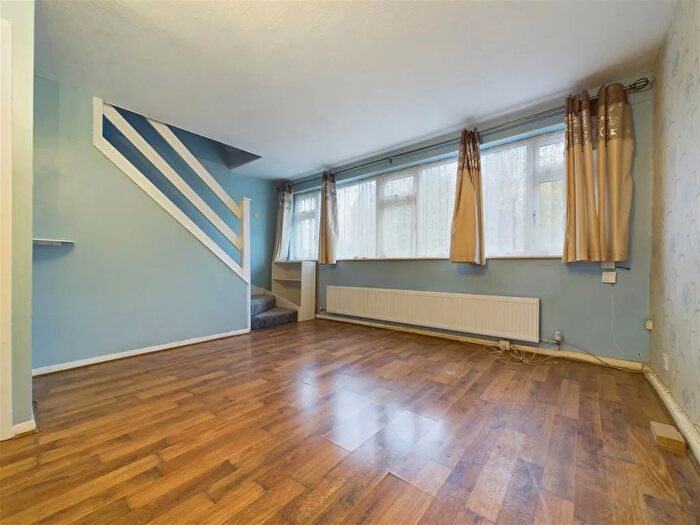 3 Bedroom Terraced House To Rent In Grays, RM17