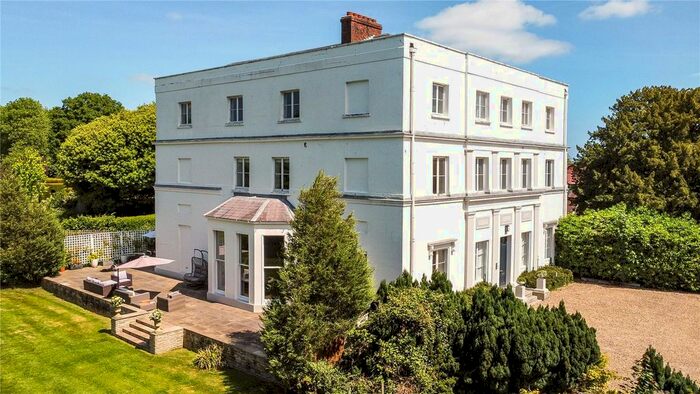 3 Bedroom Flat For Sale In Froyle House, Upper Froyle, Alton, Hampshire, GU34