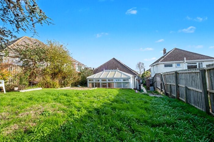 2 Bedroom Detached Bungalow For Sale In Bay Crescent, Swanage, BH19 - Photo 5