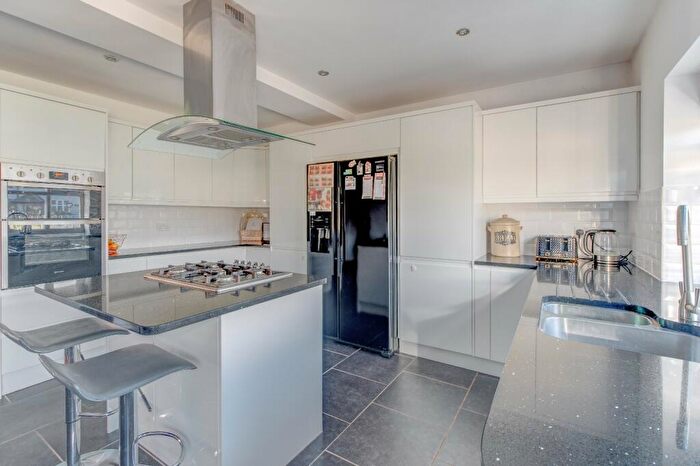 5 Bedroom Detached House For Sale In Bromsgrove Road, Studley, Warwickshire, B80