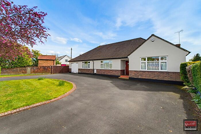 5 Bedroom Detached Bungalow For Sale In Ouseley Road, Wraysbury, Surrey, TW19