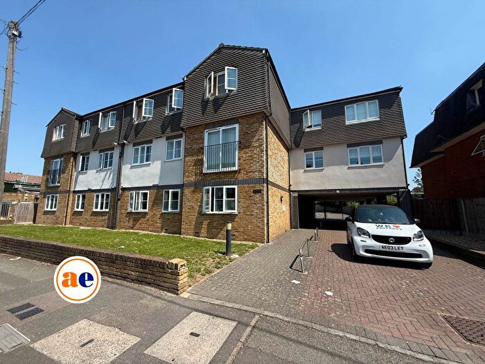 2 Bedroom Flat For Sale In Devonshire Road, Bexleyheath, DA6