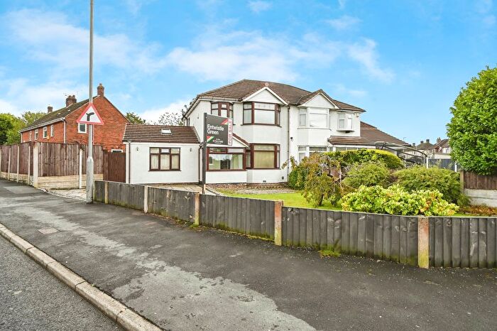 4 Bedroom Semi-Detached House For Sale In Victoria Avenue, St. Helens, Merseyside, WA11