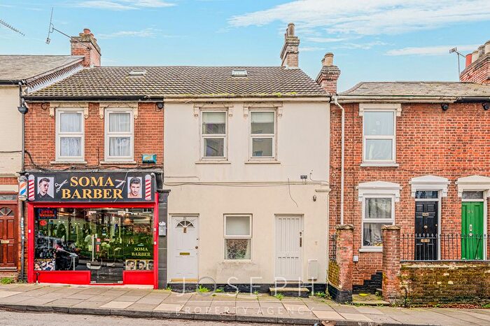 1 Bedroom Property For Sale In Bramford Road, Ipswich, IP1