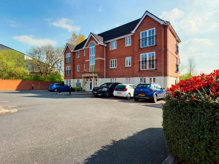 2 Bedroom Flat To Rent In Hayeswood Grove, Stoke-on-Trent, ST6